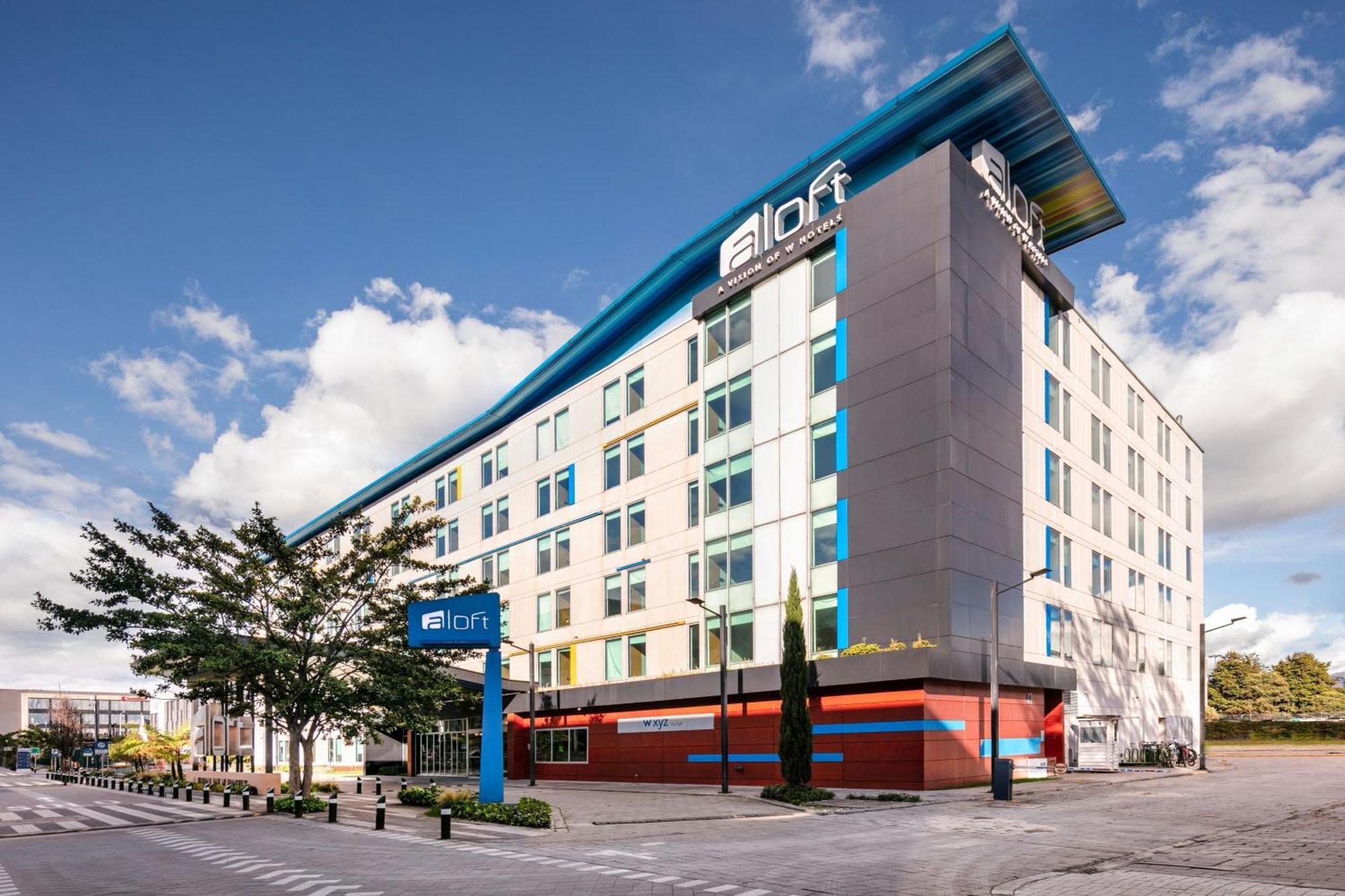 Aloft Bogota Airport Hotel Exterior photo