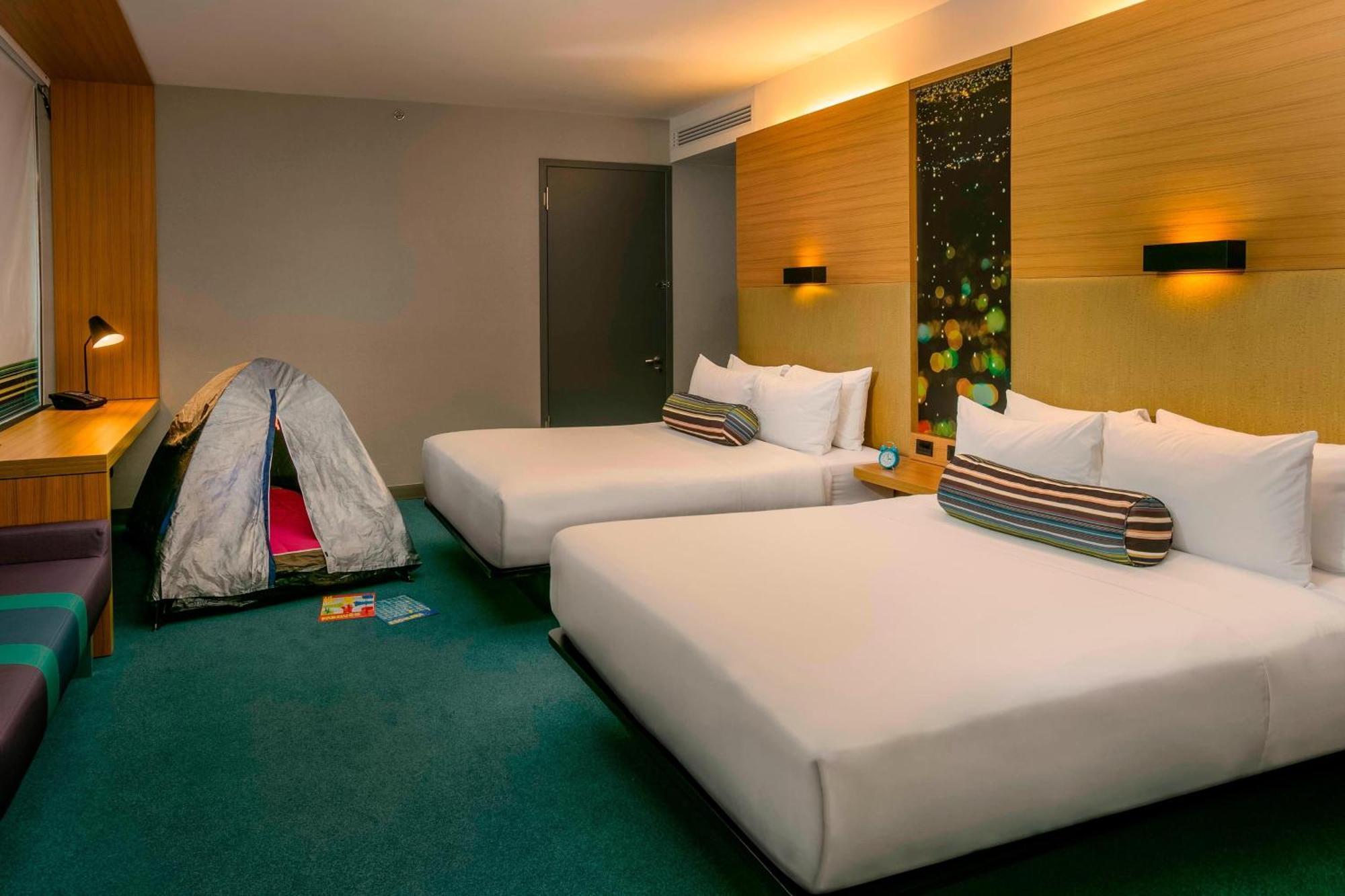 Aloft Bogota Airport Hotel Exterior photo